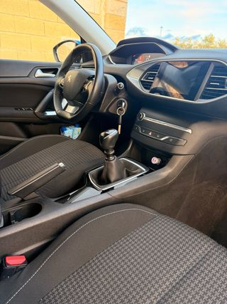 peugeot 308HDi 130 active pack 5p