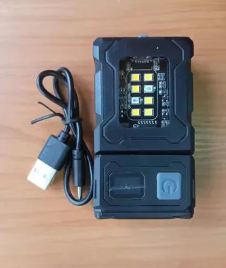 Linterna LED COB para camping