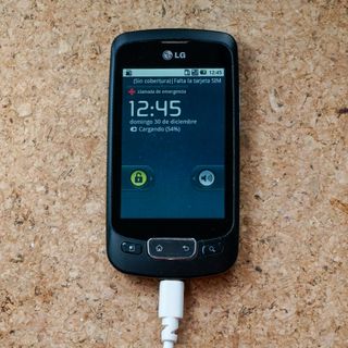 Móvil LG Optimus One P500 Negro