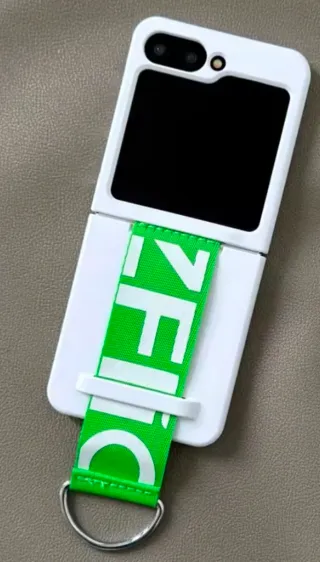 Samsung Galaxy Z Flip 6