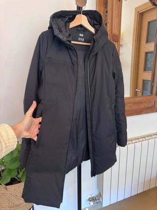 Abrigo plumas sin costura con capucha Uniqlo S