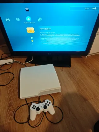 PS3 Slim Blanca Play 3 Slim blanca PlayStation 3