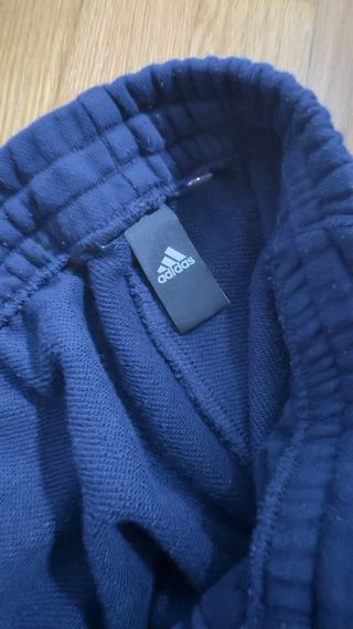 Pantalón corto deportivo Adidas azul oscuro