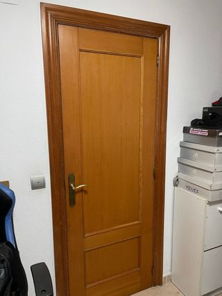 Puertas de madera interior