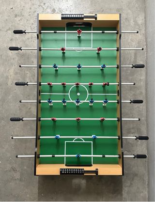 Futbolín de mesa gran tamaño y buenos acabados