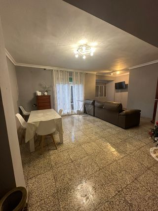 Amplio y acogedor piso en Carcaixent de 160m2