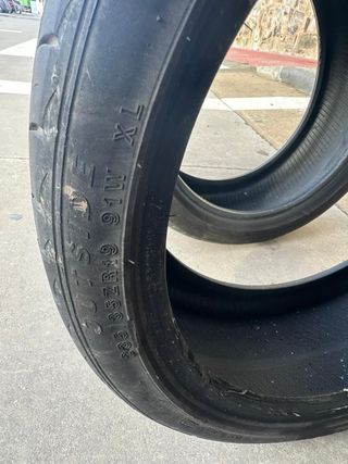 Neumático Bridgestone