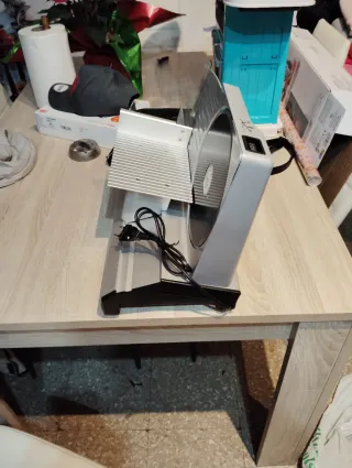 Cortadora Embutidos Jata Semi Profesional