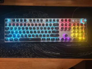 Teclado Mecánico EWEADN Retro Plateado