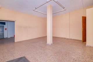 Local comercial en venta en Dúrcal