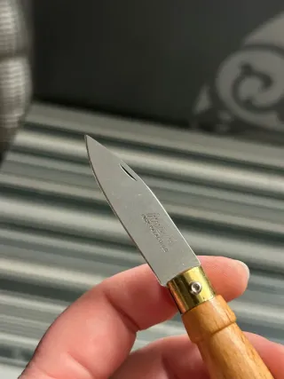 Cuchillo con tenedor plegable MAM inoxidable