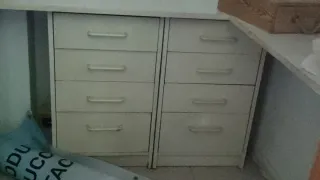 2 Muebles Cajoneras Beige/Blanco