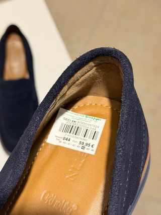 Zapatos elegantes azul marino