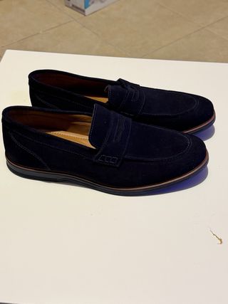 Zapatos elegantes azul marino