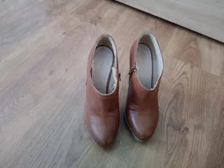 Botines tacón piel marrón Fosco