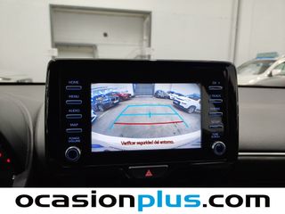 Toyota Yaris 1.0 70 Business 51 kW (69 CV)