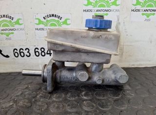 1421639 bomba iveco daily caja cerrada 1989 110623