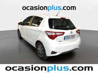 Toyota Yaris 70 Active 51 kW (69 CV)