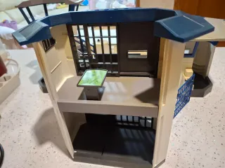 Prisión Playmobil con Helipuerto