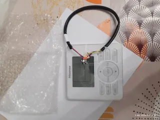 Mando Aire Acondicionado Hisense Blanco