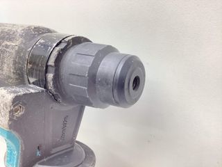 taladro electrico makita hr2600