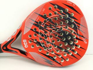 pala de padel artengo 830