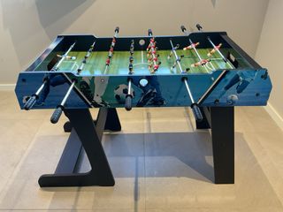 Futbolín plegable en perfecto estado