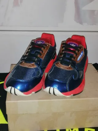 Sapatilhas Adidas Falcon women
