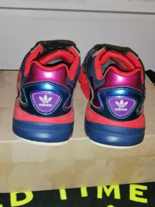 Sapatilhas Adidas Falcon women