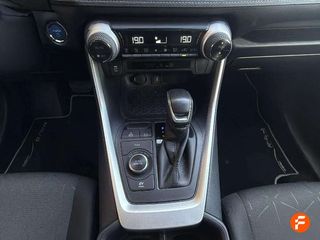 Toyota Rav4 2.5l 220H Business 4WD