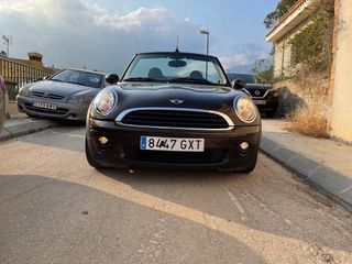 MINI Cabrio 2010