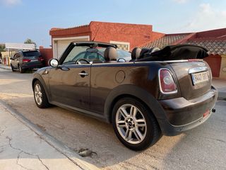 MINI Cabrio 2010