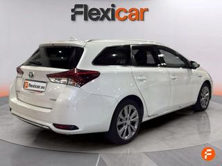Toyota Auris 1.8 140H Active Touring Sports