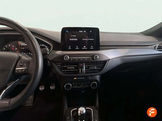 Ford Focus 1.0 Ecoboost MHEV 114kW ST-Line