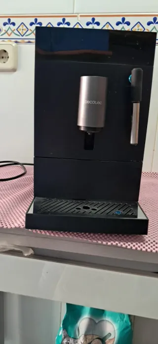 Cafetera Cecotec Cremaet Compact