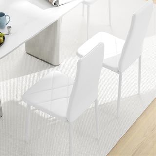 Set di 2 sedie da pranzo in similpelle, sedie da cucina con schienale alto con cuciture a diamante e gambe in acciaio, sedia moderna per cucina, camera da letto, ufficio e soggiorno, bianco