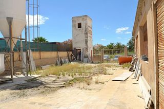 Local comercial en venta en Centro en Santa Pola