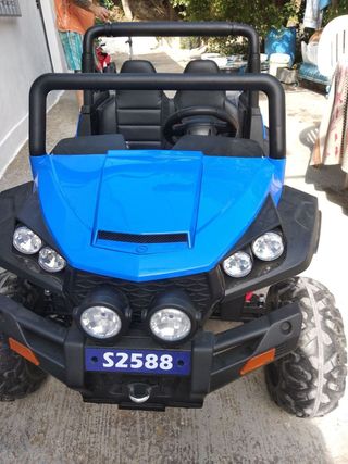 Coche de niño