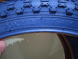 Pareja de neumáticos de Bicicleta Azules 20x2.125