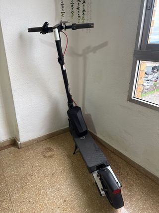 Patinete Eléctrico Negro