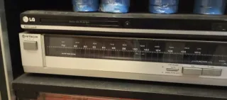 Equipo de música Hitachi con amplificador HA-4700