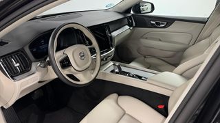 VOLVO V60 2.0 B4 P PLUS DARK AUTO 197 5P