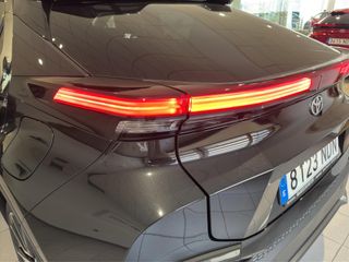 TOYOTA C-HR 2.0 PHEV GR SPORT BLACK EDITION CVT 223 5P