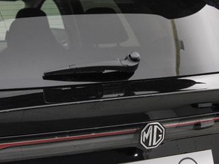 MG MGS5 BEV 64KWH LUXURY 231 5P