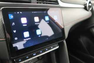 MG ZS SUV 1.5 COMFORT 106 5P