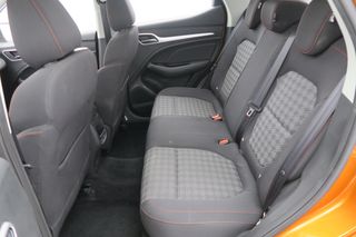 MG ZS SUV 1.5 COMFORT 106 5P