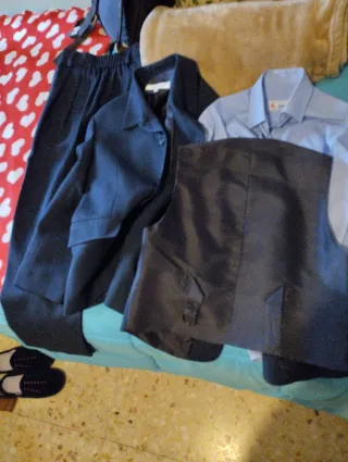 Traje de comunión azul marino