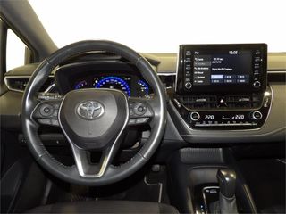 TOYOTA Corolla 1.8 125H ACTIVE TECH E-CVT
