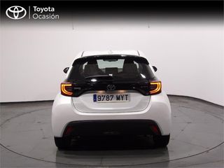TOYOTA Yaris 1.5 120H Active Plus