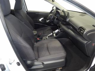 TOYOTA Yaris 1.5 120H Active Plus